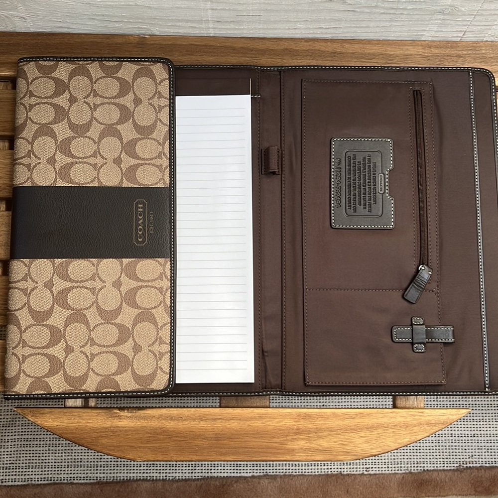 Coach f62494 heritage canvas leather organizer